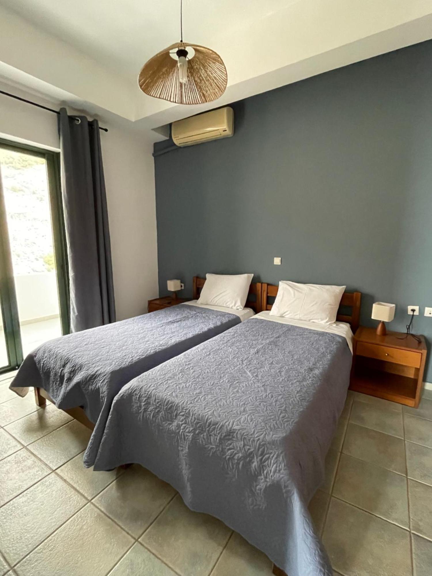 4Seasons Sfakia Apartment คอรา สฟาคิออน ภายนอก รูปภาพ